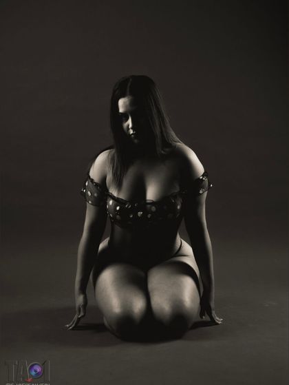 chrissywiththecake OnlyFans picture