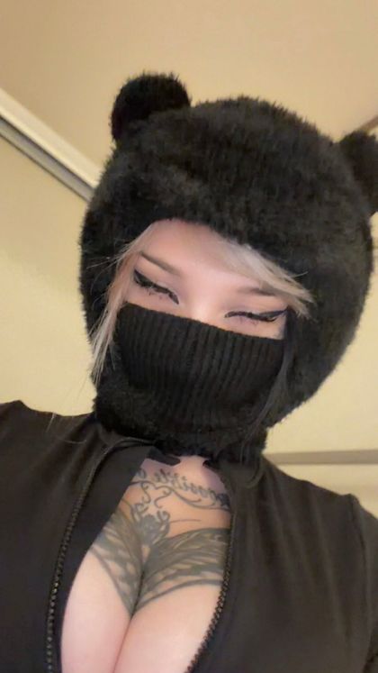 gothymilk OnlyFans picture