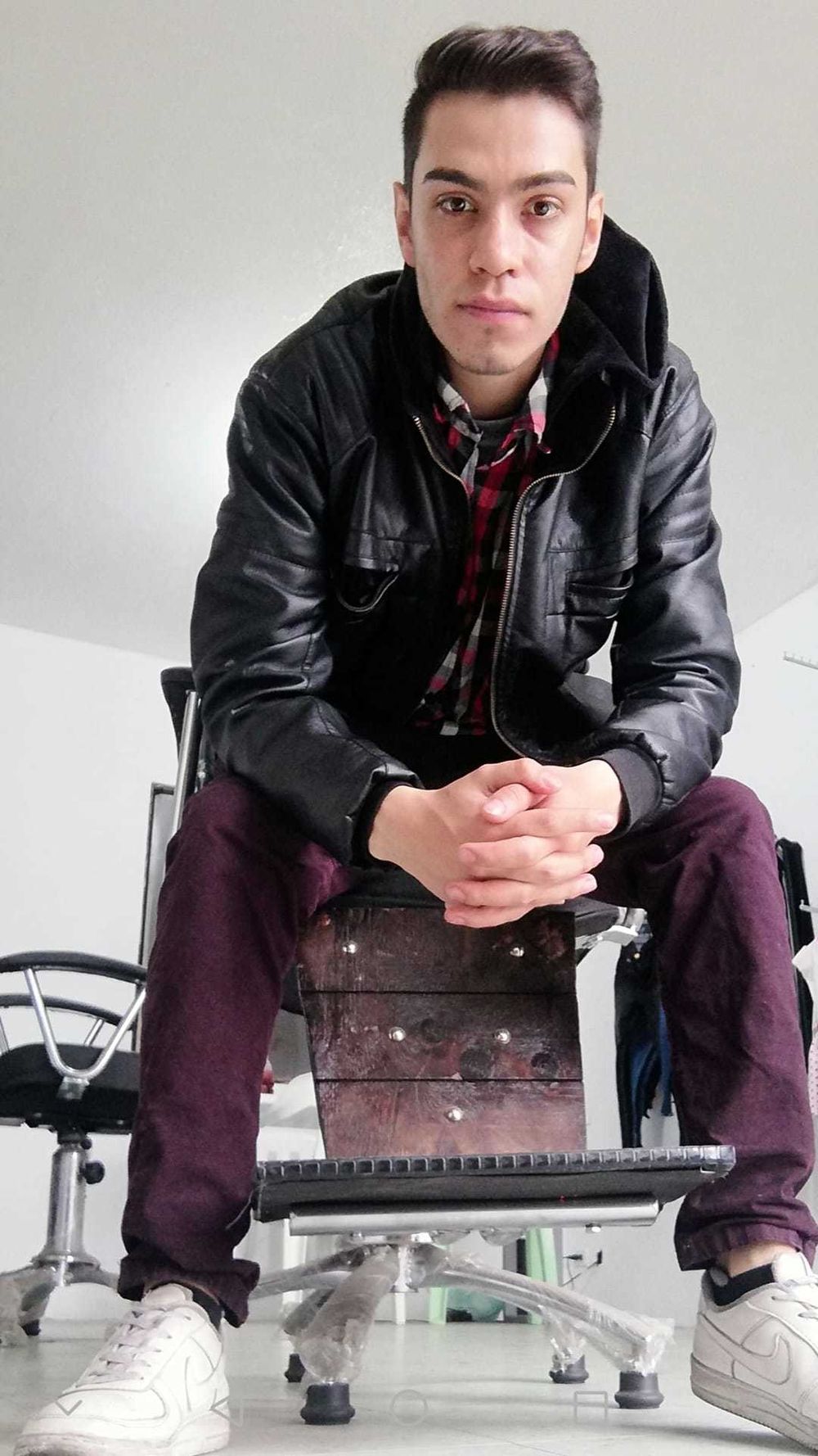 holderlinbarrera OnlyFans profile picture