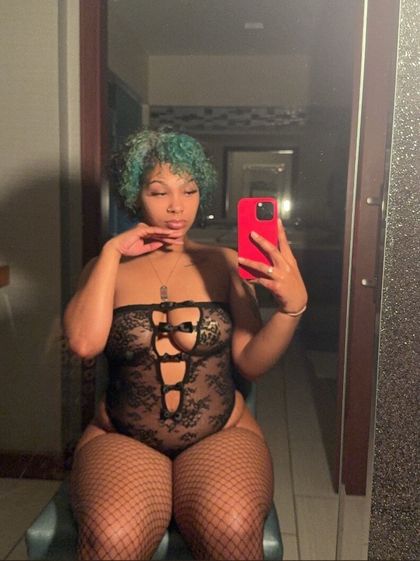 therealmsgummii OnlyFans picture