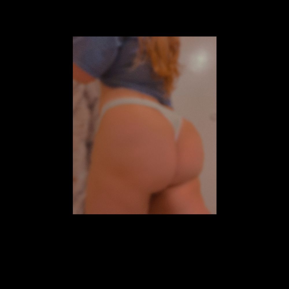 corinnaesquivel OnlyFans profile picture