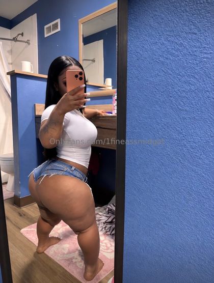 1fineassmidget OnlyFans picture