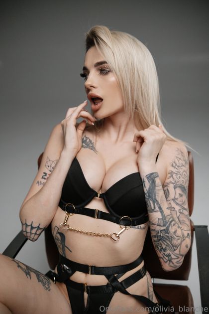 olivia_blanche OnlyFans picture