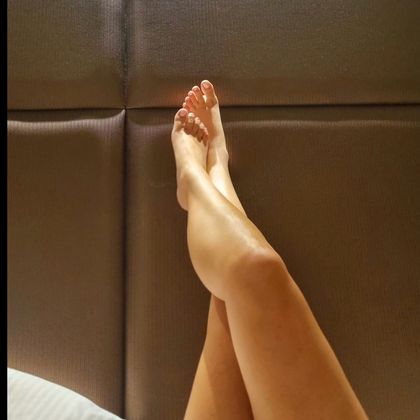 latinatoesies1 OnlyFans picture