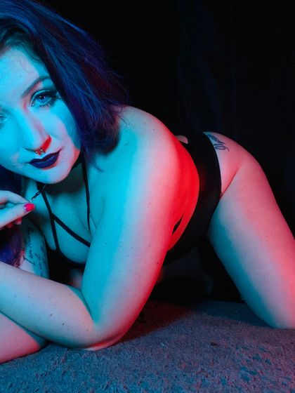 inkstainedporcelain OnlyFans picture