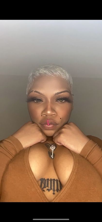honeyyysuckle OnlyFans picture