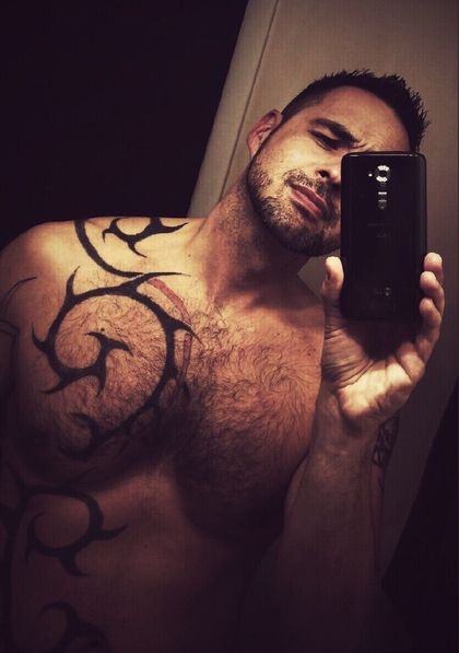 8-inchaaron OnlyFans picture