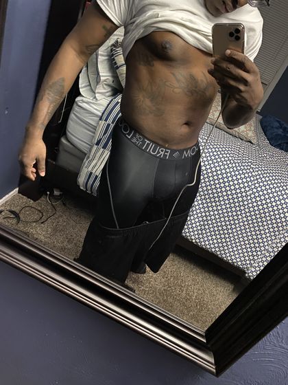 hnineiron OnlyFans picture
