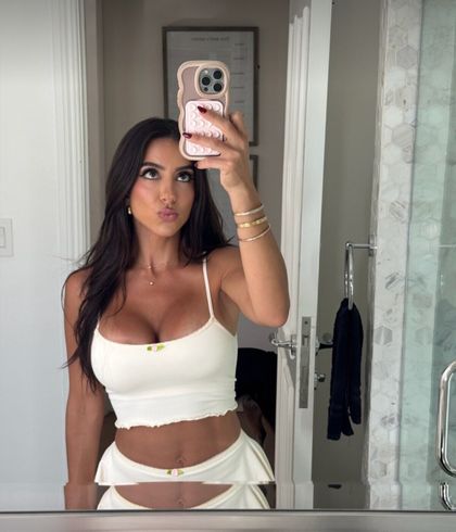 lenatheplugtv OnlyFans picture