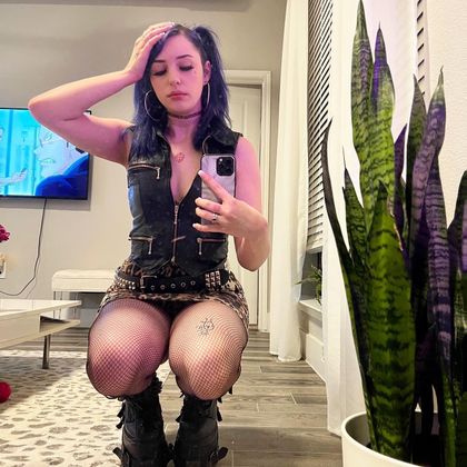 astrogrrll OnlyFans picture