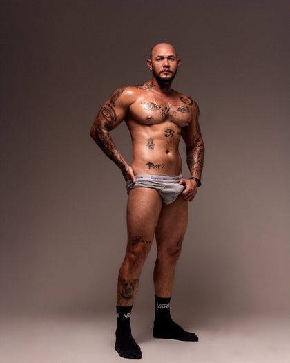 zetomas OnlyFans picture