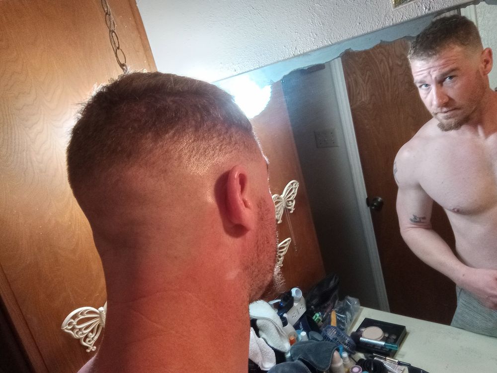 justawhiteboy1 OnlyFans profile picture