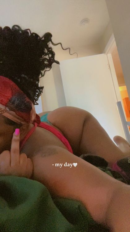 toomuchstar OnlyFans picture