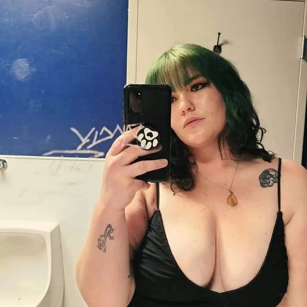 daphnemoon OnlyFans profile picture