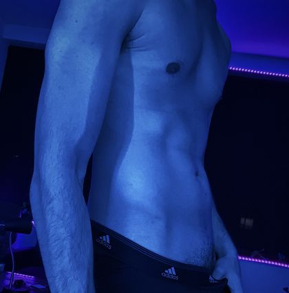 thestrugglingartist OnlyFans picture