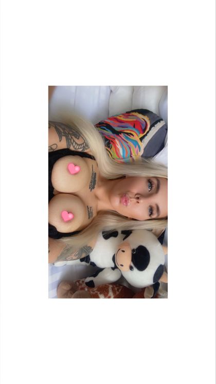 meganday OnlyFans picture