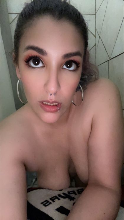 julietsa210 OnlyFans picture