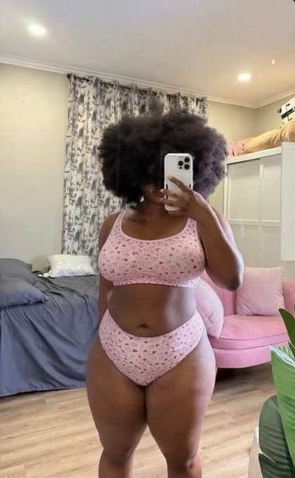 ebonyasskink OnlyFans picture
