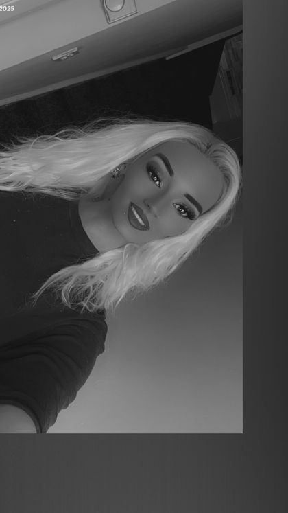 u117764836 OnlyFans picture