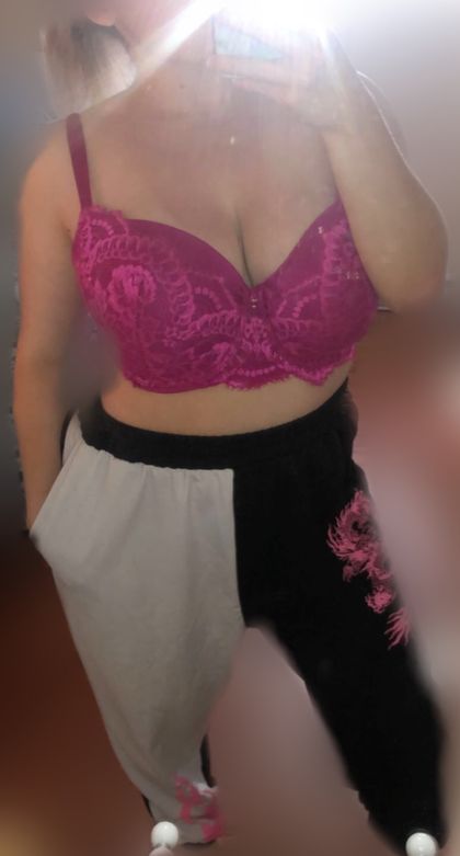cassidyloveless OnlyFans picture