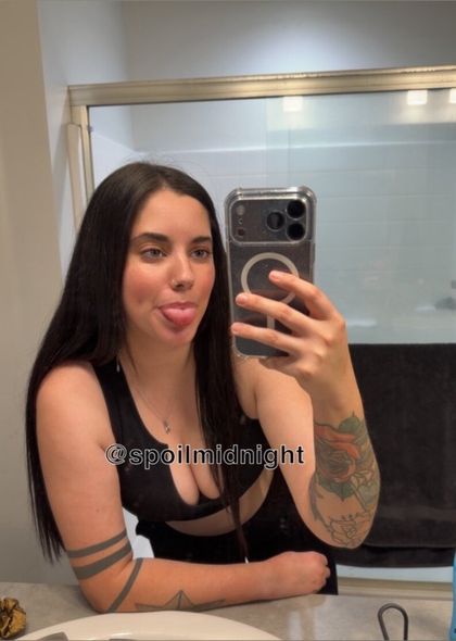 spoilmidnight OnlyFans picture