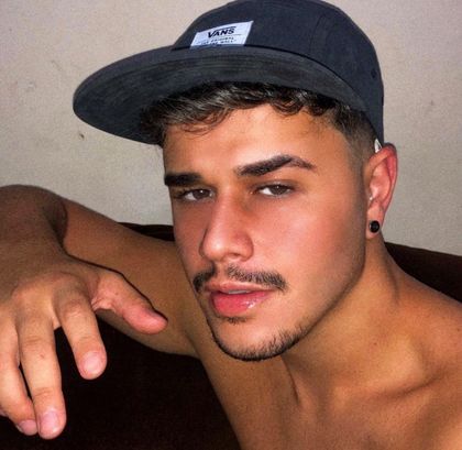 luscagarlhiard OnlyFans picture