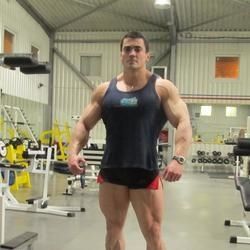 iron-arms OnlyFans picture