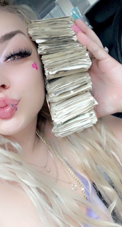 bitchnbella OnlyFans picture