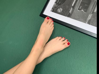 sweetfeet-official OnlyFans picture