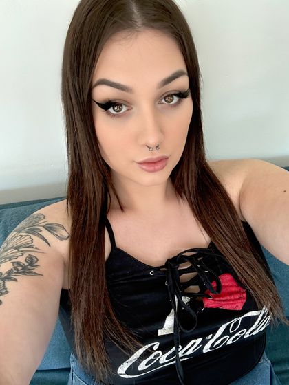 wavarti OnlyFans picture