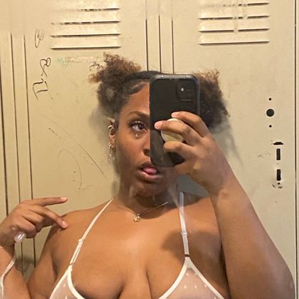 brownthickbitch OnlyFans picture