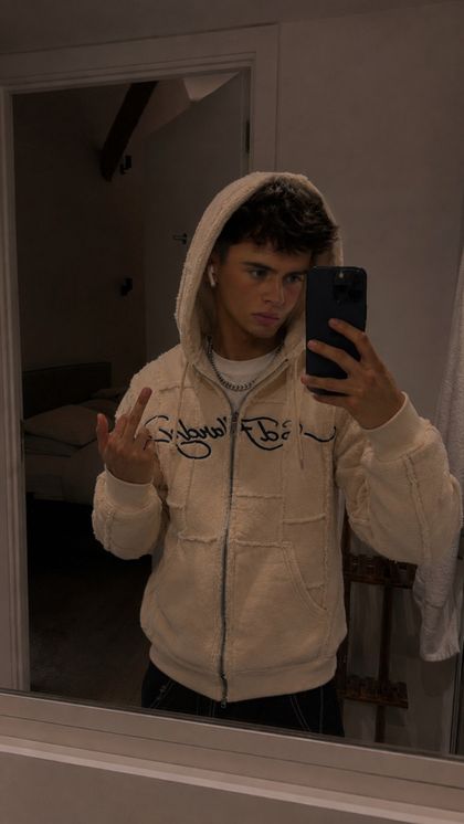 dylanbrookss OnlyFans picture