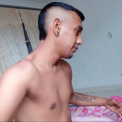 andresttorreglosa21 OnlyFans picture
