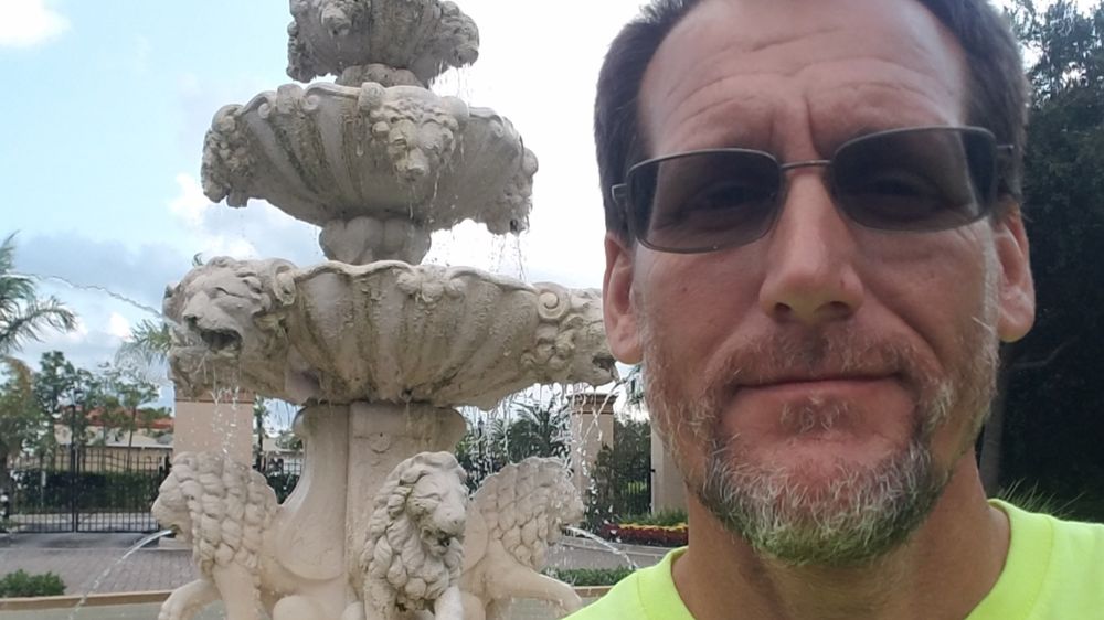 fricking_lunatic OnlyFans profile picture