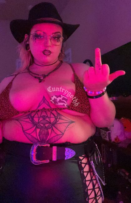cuntry_gothh OnlyFans picture