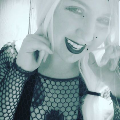freaxxxshow OnlyFans picture