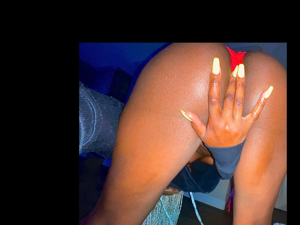 m.kay OnlyFans profile picture