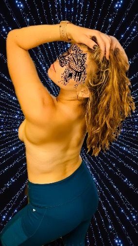 natveska OnlyFans picture