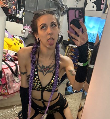 lilfallingangel OnlyFans picture