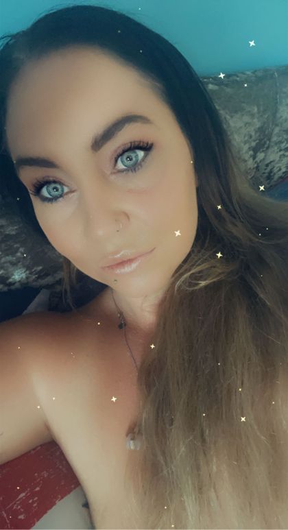 prettybleeneyes OnlyFans picture