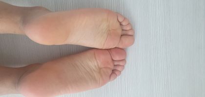 feetgirl0101 OnlyFans picture
