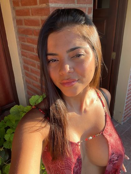 dedeelatingirl OnlyFans picture
