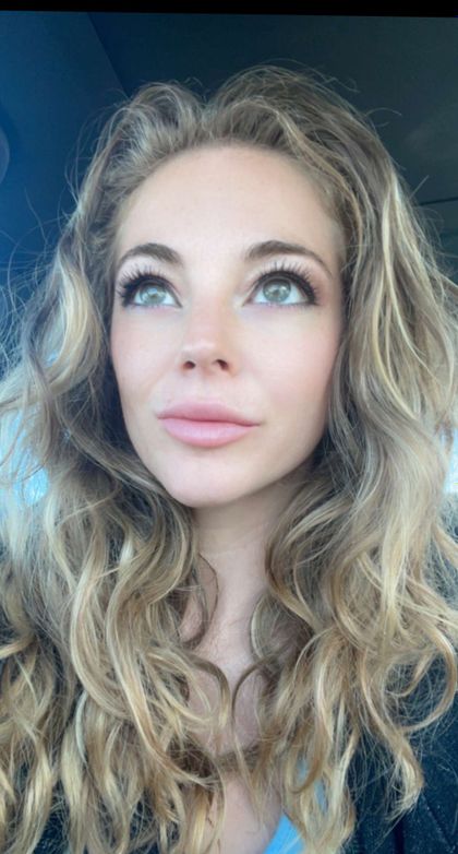 peach.hill OnlyFans picture