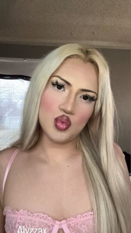 alyzzax OnlyFans picture