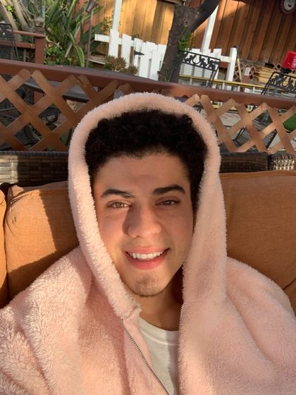 dmihol OnlyFans picture