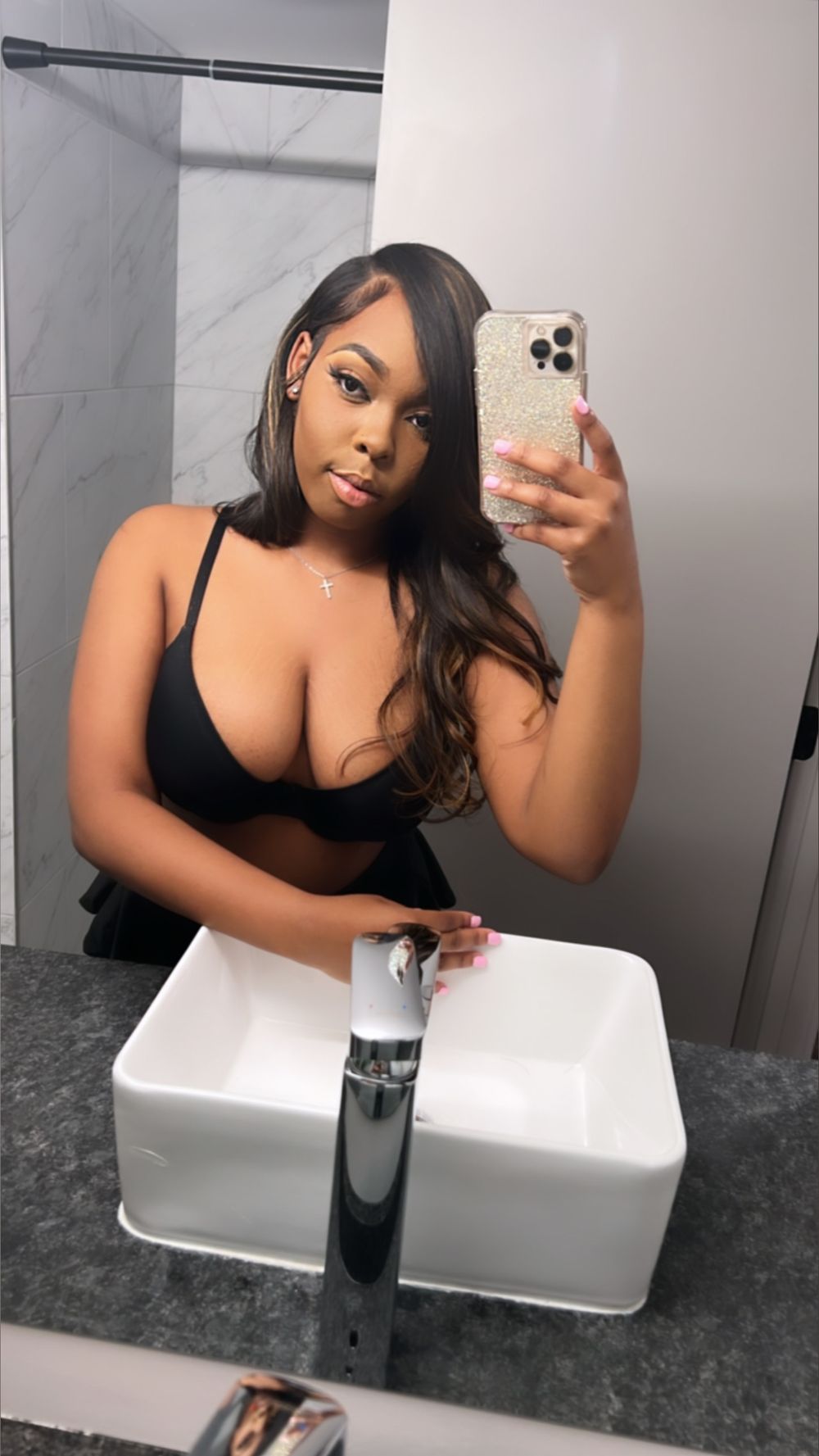 dollbehindthescenes OnlyFans profile picture
