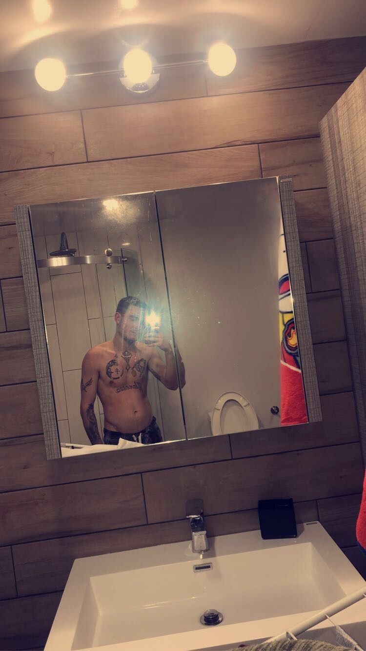 u27218409 OnlyFans profile picture
