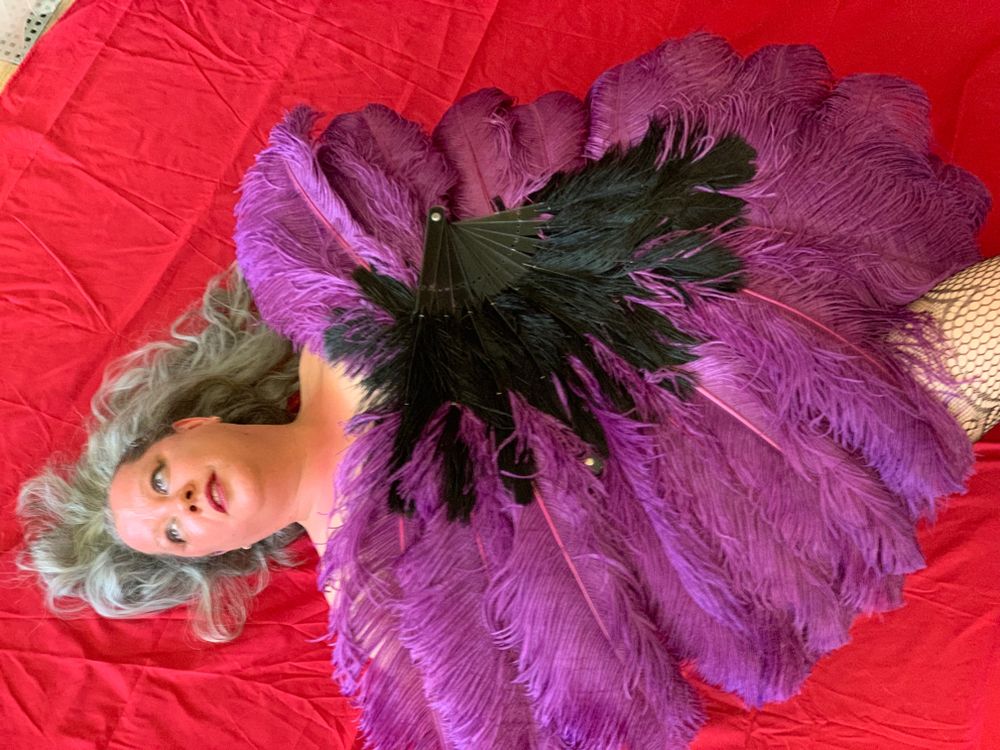 burlesquewife OnlyFans profile picture