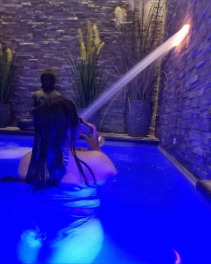 aleinacc OnlyFans picture