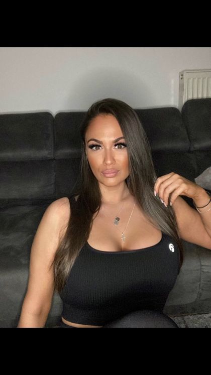 julianaiwanow OnlyFans picture